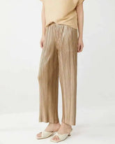 Elegant Plissé Wide-Leg Pants